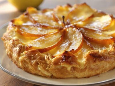 Torta ricotta e pere: un dolce goloso da provare!