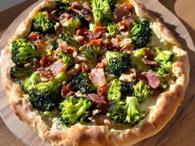 Torta salata con broccoli e pancetta: un gusto irresistibile!