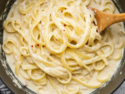 Pasta Alfredo Facile: La Ricetta Perfetta e Veloce