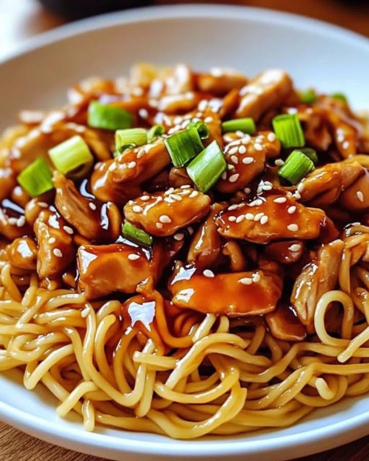 Noodles Teriyaki Pollo