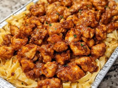 Bocconcini Cajun Cremosi e Fettuccine Alfredo: Comfort Food Piccante