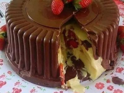 Bonbon Fragola Gigante: Dolcezza e Sorrisi in Ogni Boccone